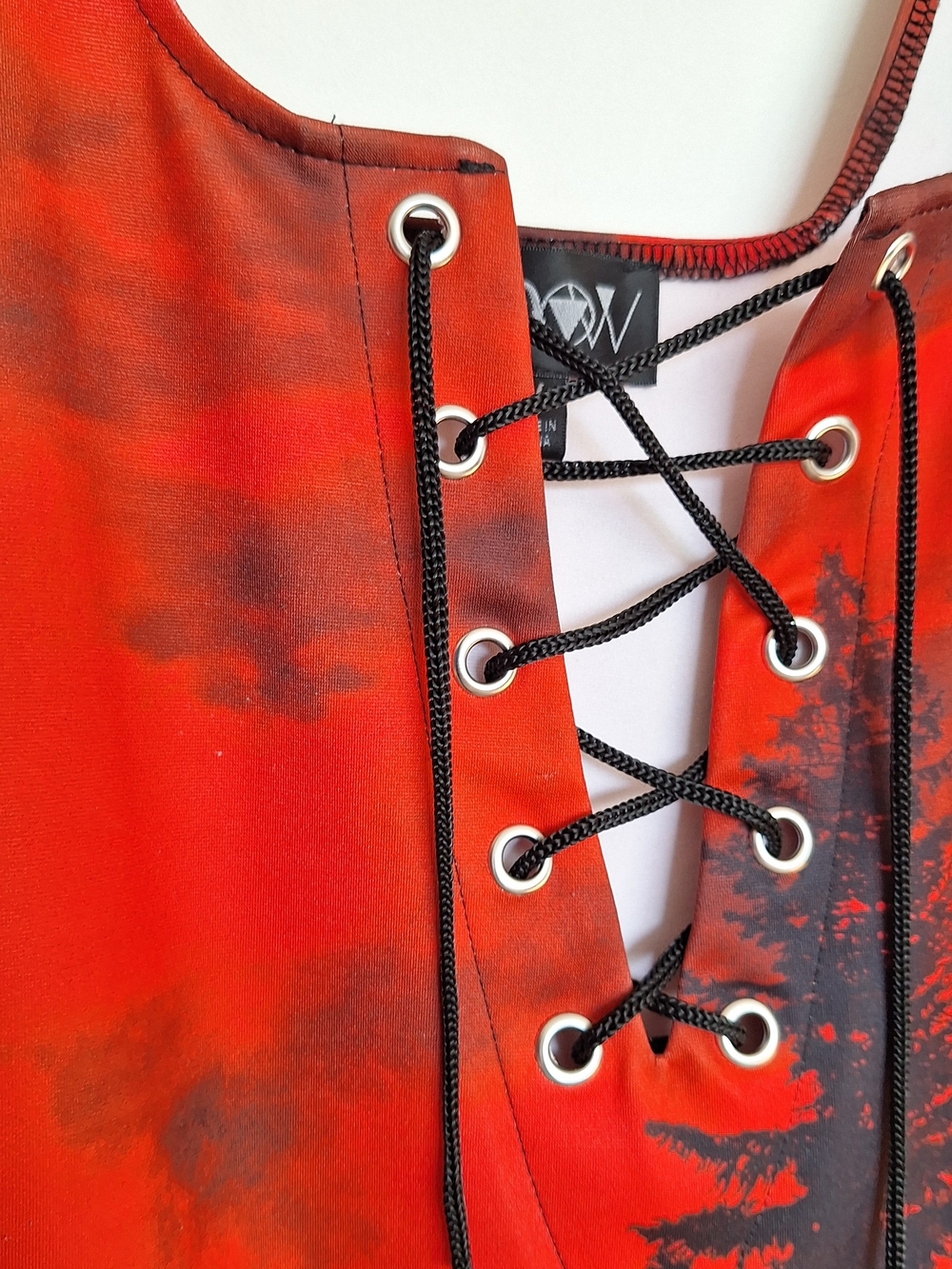 WIDOW Dolls Kill Red & Black Forest Lace-Up Bodycon Dress Stretchy Goth Sz M - Picture 6 of 8